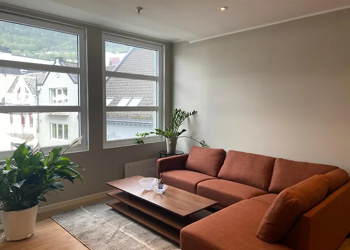 Spacious Modern Center Апартаменты